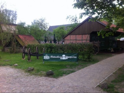 照片: Heimathaus Biergarten